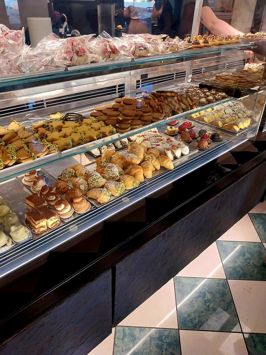 Frances40135051's tweet image. Ho detto si al colesterolo 🍰