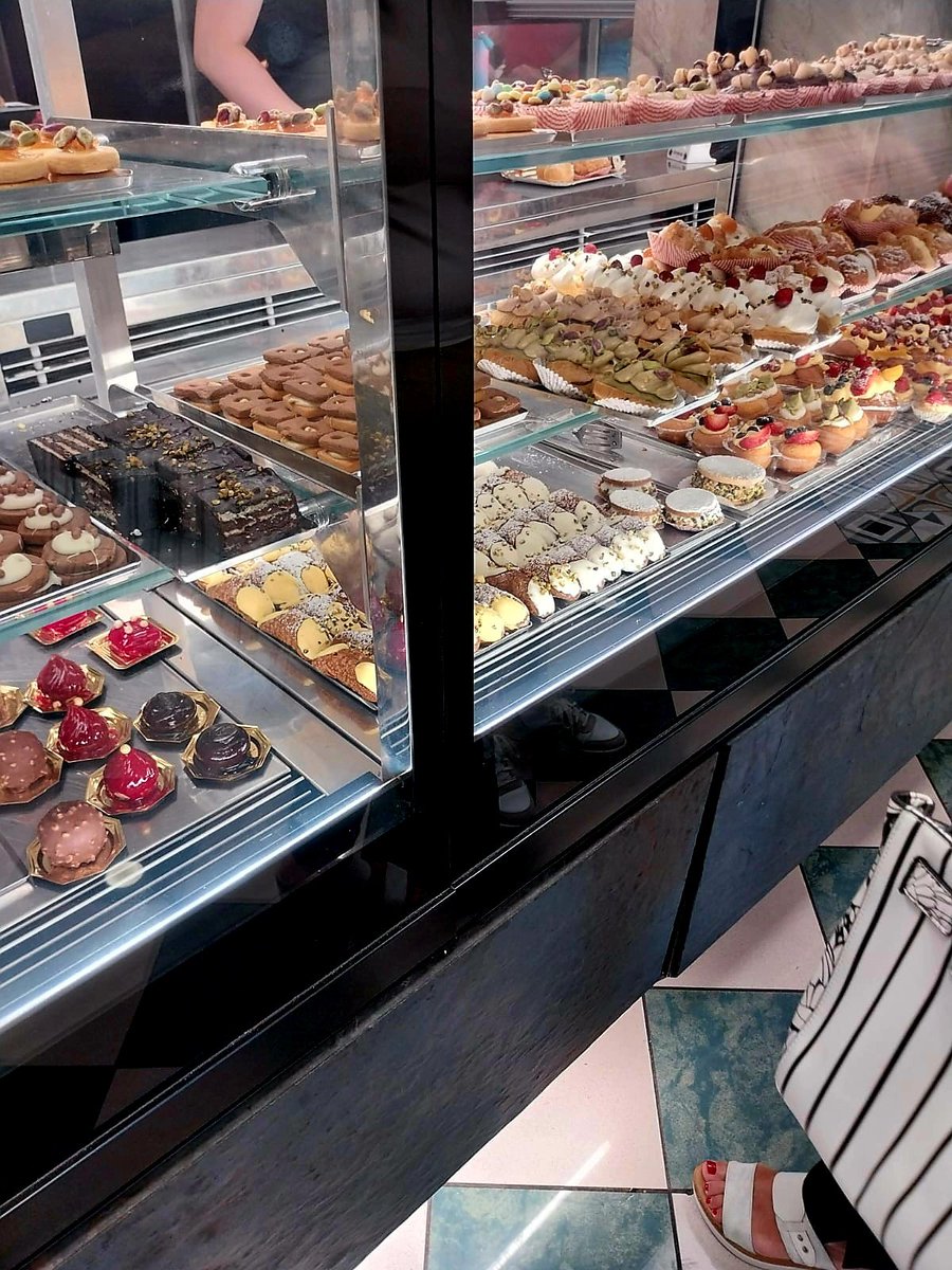 Frances40135051's tweet image. Ho detto si al colesterolo 🍰