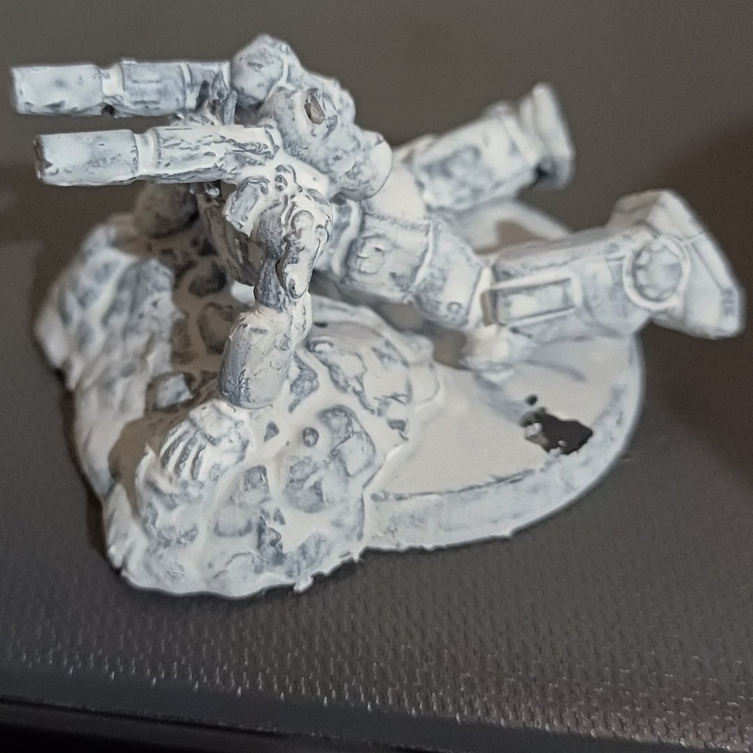 PaintMiniature's tweet image. Any advice for painting a ruined miniature? [by Hellpoeth]
  
 #paintingminis #miniature