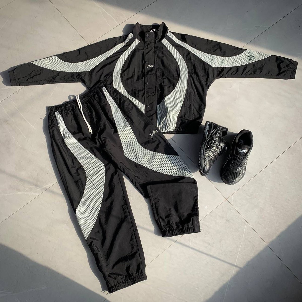 DapsCollection's tweet image. 