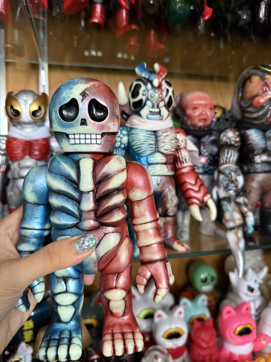 リアルヘッド - Search / X