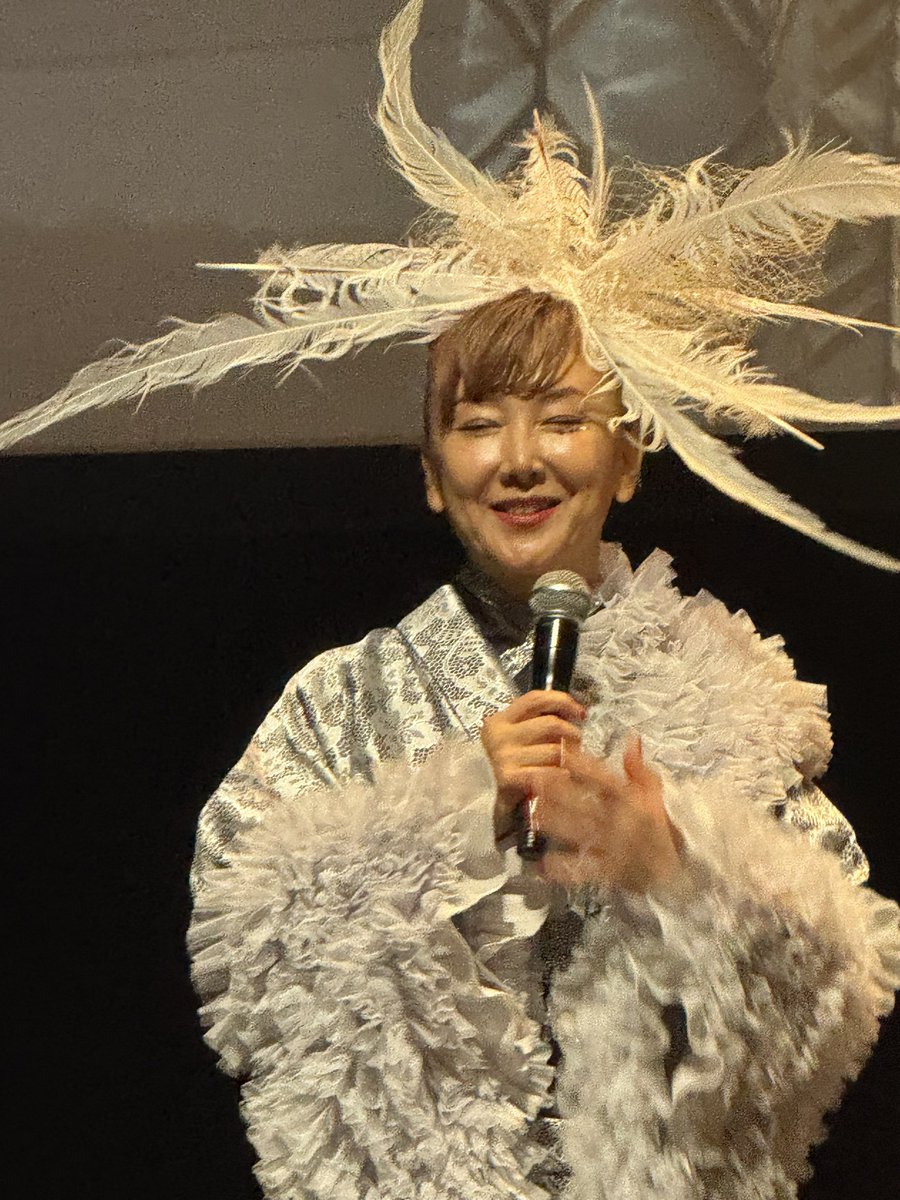 #三ツ矢雄二がキレイだった
 #月夜のからくりハウス
 #3人合わせて215歳