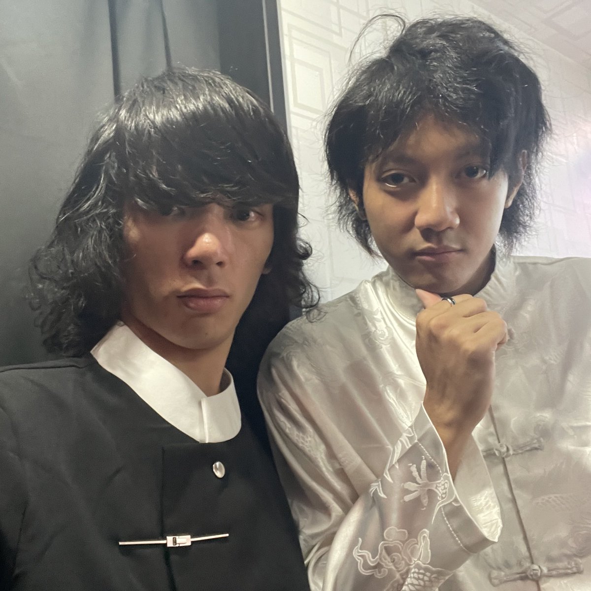 appy_7's tweet image. #ボカチャイナ
なんかおれジャッキー・チェンみたいじゃね！！！
お待ちしております

VocaGaku先輩後輩コンビ