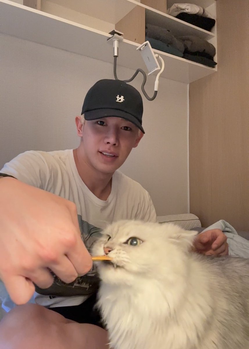 NnuoneE's tweet image. 250727 원호 bubble LIVE capture
#원호 #WONHO 
 nuone.tistory.com/2365