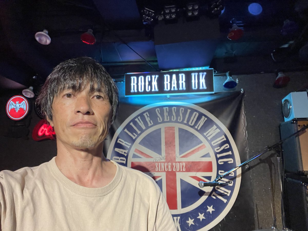 hassy_style's tweet image. 今日はROCK BAR UKだよ〜(^^)
楽しみだぁ〜(^^)