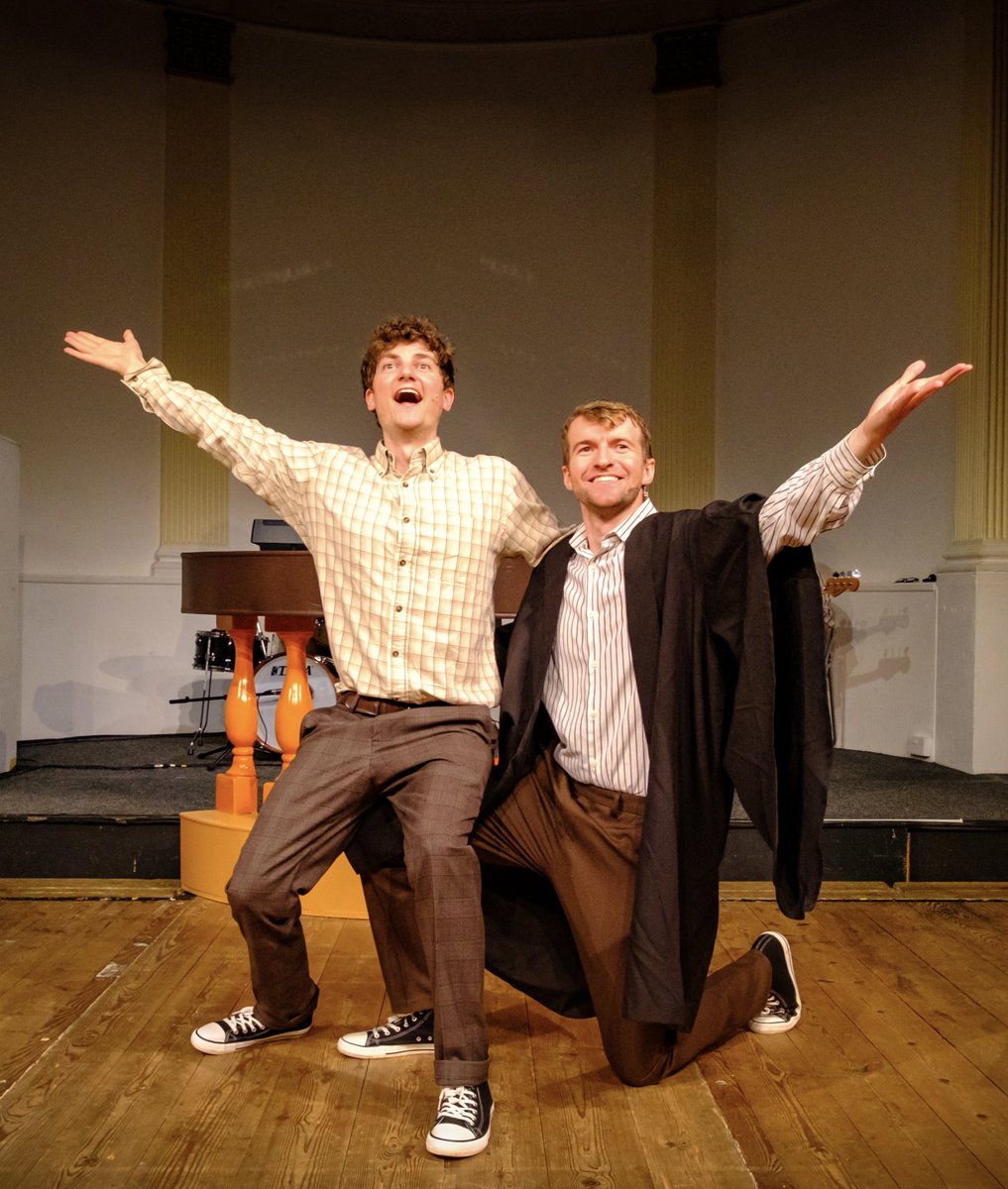 A Jaffa Cake Musical opens in 3 DAYS <a href="/edfringe/">Edinburgh Festival Fringe</a> 😱👨‍⚖️ Check out these LOVELY shots taken at our SOLD OUT previews then snap up your 🎟️ for our run <a href="/ThePleasance/">Pleasance</a> ‼️ pleasance.co.uk/event/jaffa-ca…

📸 by the wonderful <a href="/ken_abbott/">Ken Abbott</a>