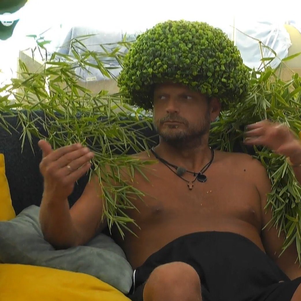 dimpa77's tweet image. Ένα παιχνίδι ένας πρωταγωνιστής
 #BigBrotherGR