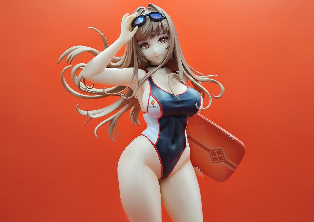 勝利の女神 #NIKKE ラピ：クラシックバカンス をパシャリ📸 発売から1