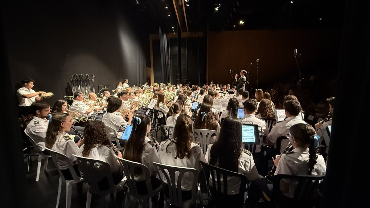 Carlos Bueno tweet media