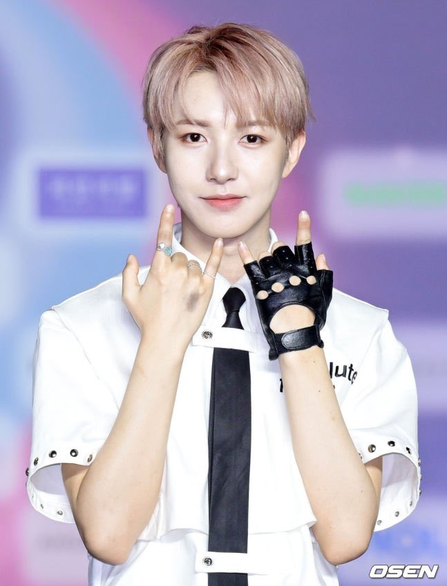 250727 SBS #RENJUN #런쥔 

🤟🏻🦊🤟🏻