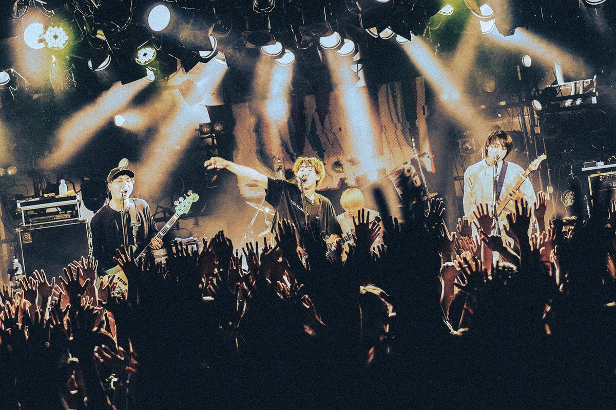 spice_mu's tweet image. kobore×プッシュプルポット×Brown Basket 同世代バンドたちの衝動と感情をぶつけあい、スリーマンで興奮と快楽をまき散らす spice.eplus.jp/articles/339653
