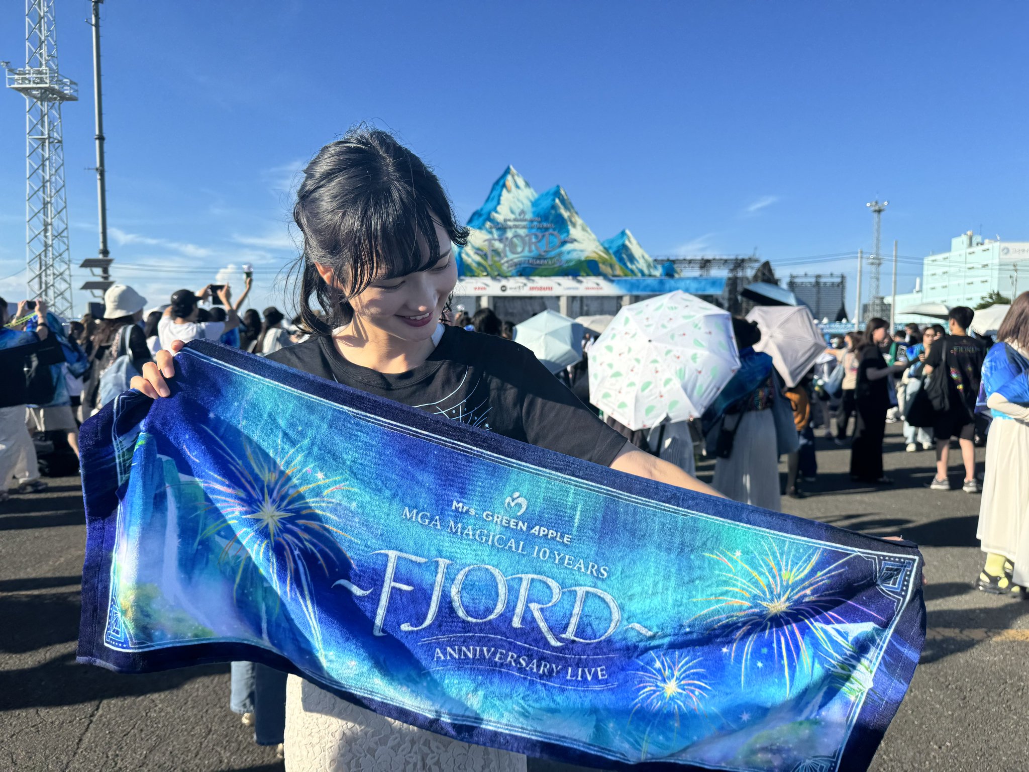 ミセスグリーンアップル フィヨルド ブラック MGA MAGICAL 10 YEARS ANNIVERSARY LIVE 〜FJORD〜 | NEWS