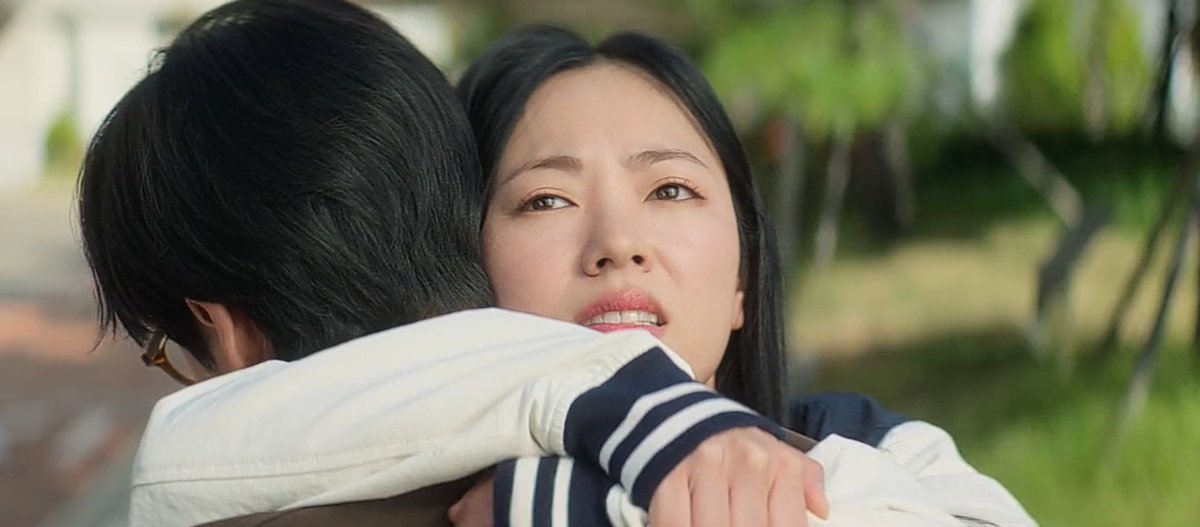 pathogil's tweet image. seeing min and beenie in one series still feels surreal to me🥹🫶
#OurMovie #OurMovieEp3