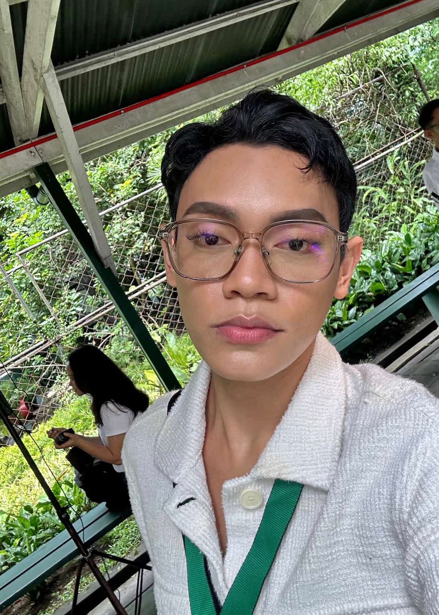 https_ffi's tweet image. ito nga pala new crush ko guys😩🔥