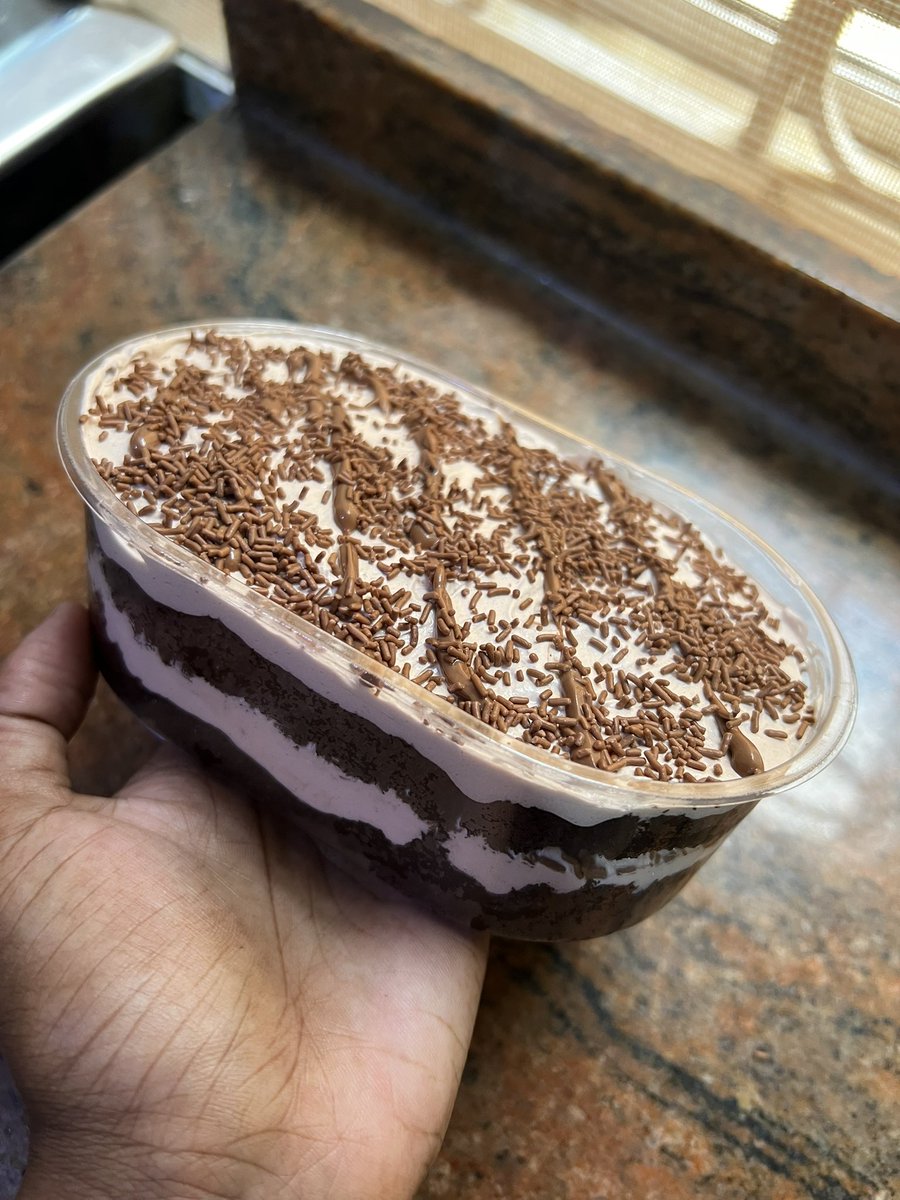 _pixie95's tweet image. SUNDAY MENU!!! 10am-4pm
-Mini Banana Loaves;4pcs
Combo N4500
Plain N4000
-Chocolate Cake Jars N3500
09036465657
๐Hotoro, Kano.