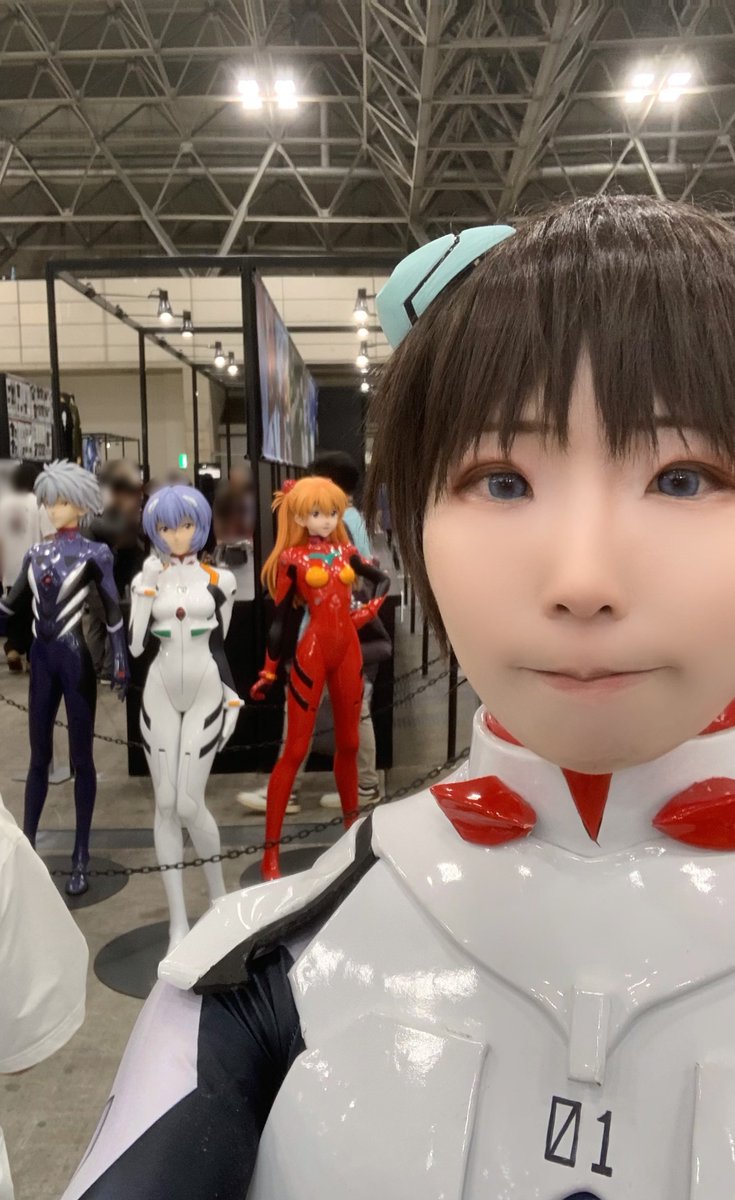 kokonerv_1's tweet image. エヴァワンフェス完全決着!!
展示ブースはもちろんの事、エヴァが好きな皆さんやレイヤーさんとお会いできてとても嬉しかったです!
汗で誰かわからないくらいの顔でしたが優しくお声かけ下さり本当にありがとうございました♡ぽかぽか