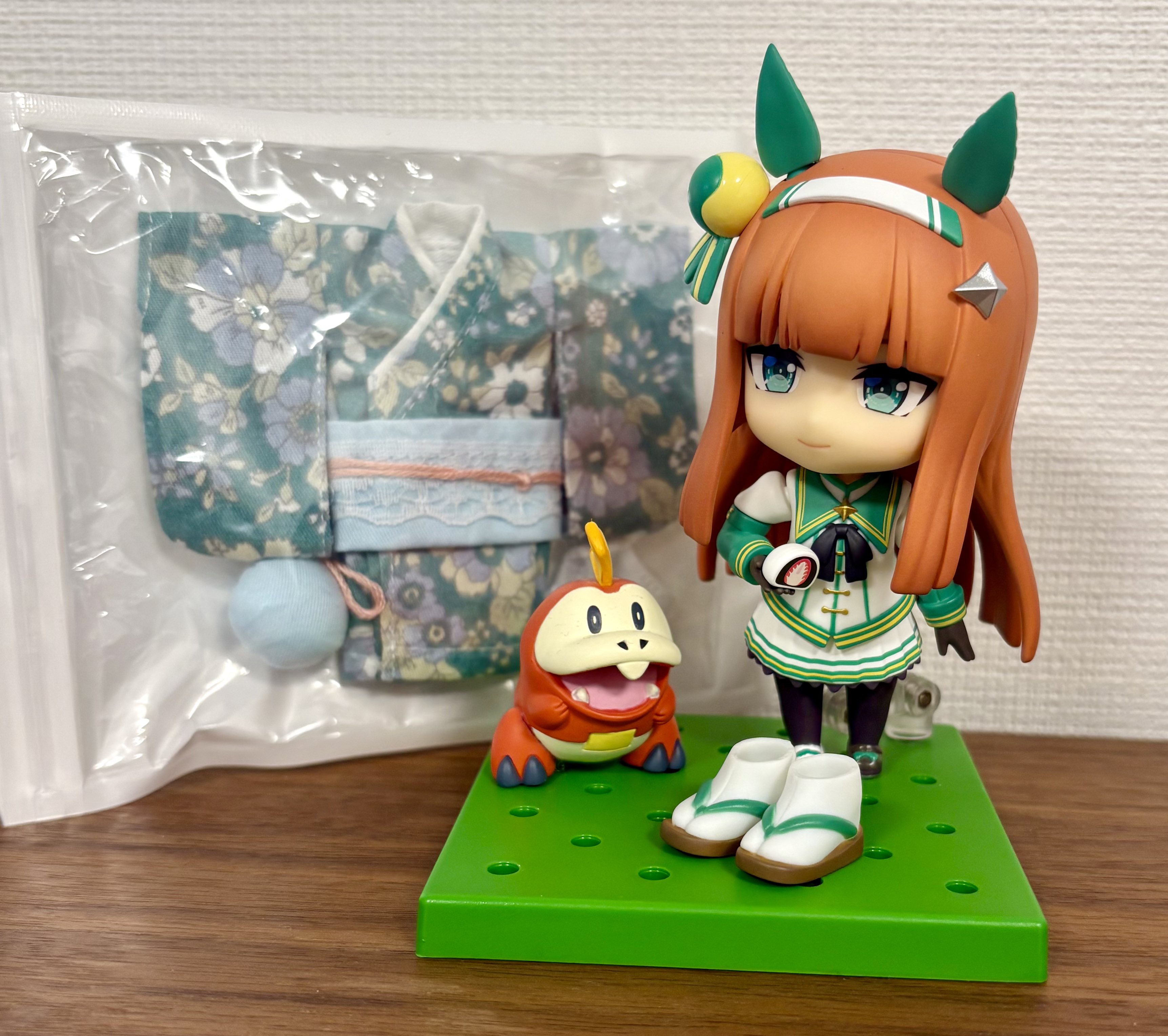 中*尉様 ポケ　ユウリ　バスタオル　448 ポケットモンスター ピカチュウ O4725 バスタオル・フェイス