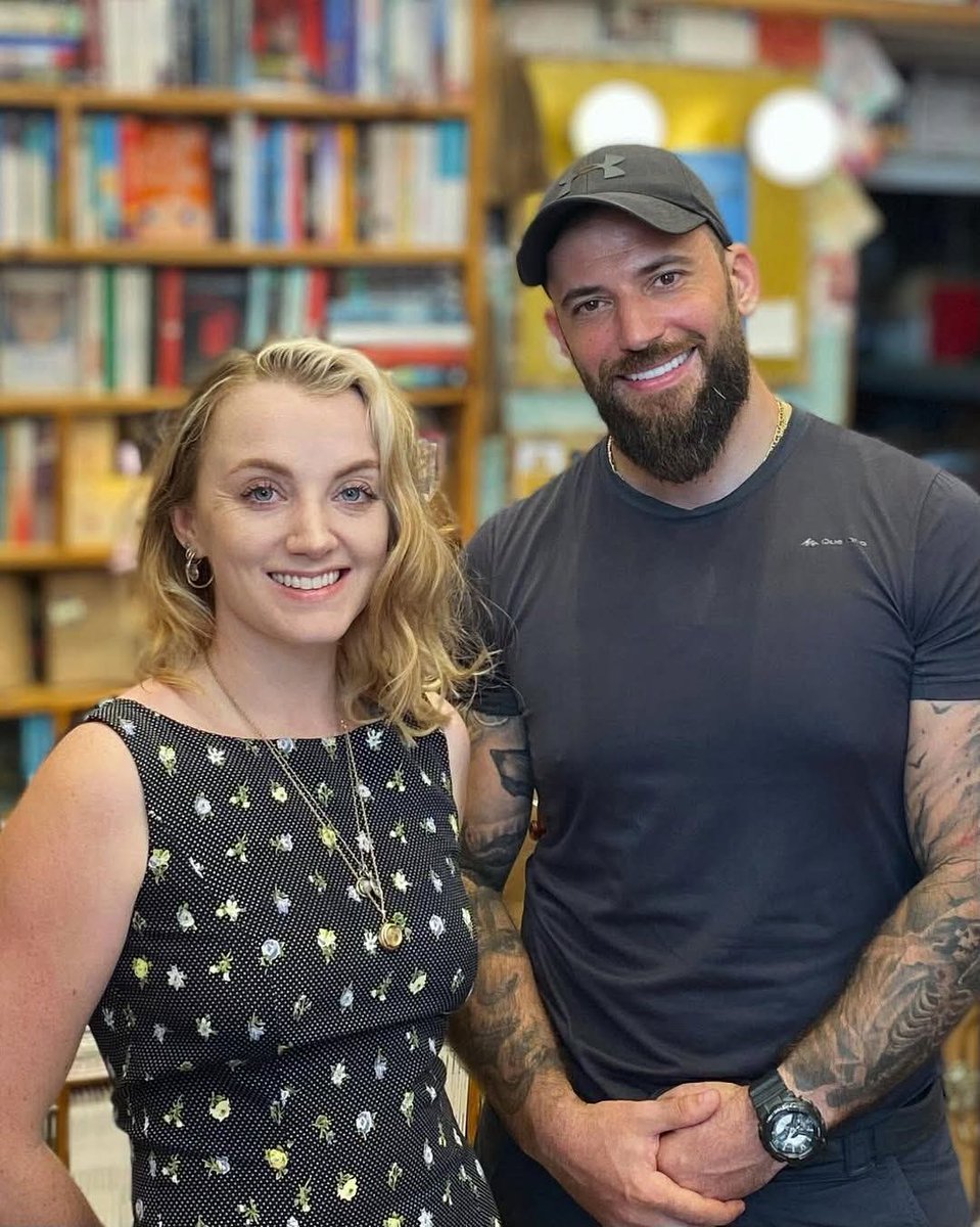 Evanna Lynch (Luna Lovegood) and Stanislav Yanevski (Viktor Krum) at a recent bookstore event in London.

#Ravenclaw
#HarryPotter
#Potterhead