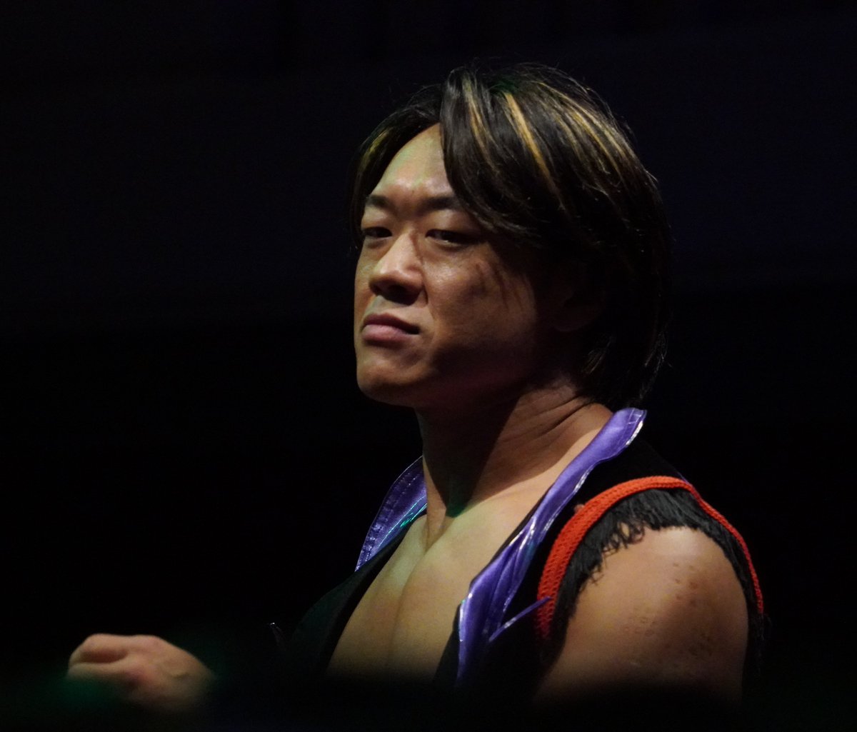 talinew5118nao's tweet image. 2025.7.26 NOAH 京都KBSホール
#遠藤哲哉 選手

キレイにTシャツを畳む几帳面な遠藤さん✨

#noah_ghc