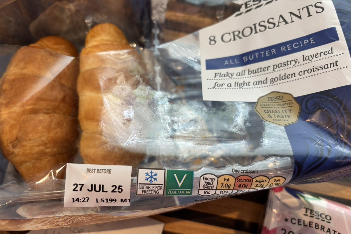 Ennelle's tweet photo. Contacted @tesco about my little girl having eaten a Tesco branded croissant with mould inside and well within date. Disgusting! Gave batch number etc. told go to store to fill in a form. Nothing will be done to investigate so still being sold in store. Tesco do better. #perthuk https://t.co/5eLAzApx7n