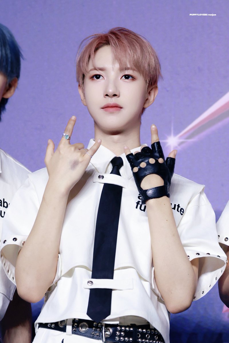puppylovers323's tweet image. 250727
#NCTDREAM
#λ°μ₯ #δ»δΏ #RENJUN