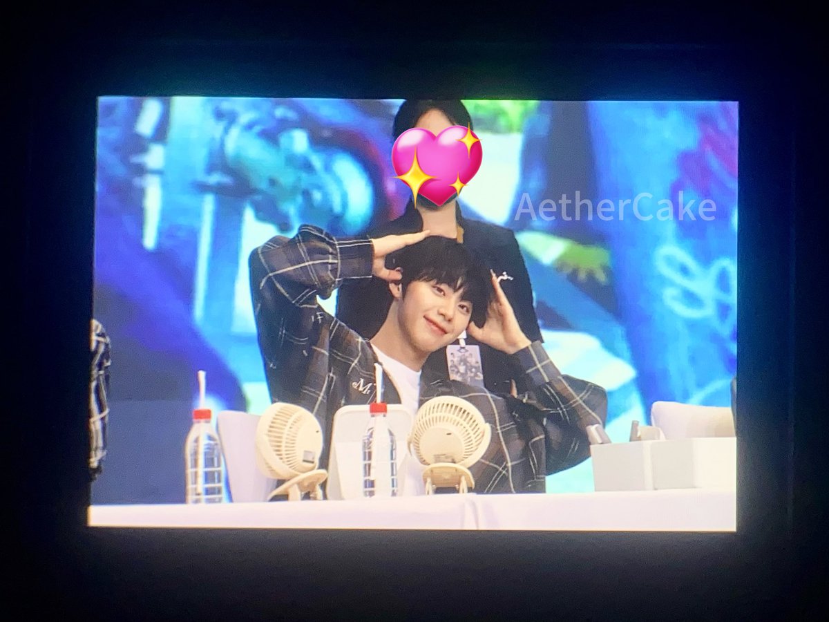 AetherCake_'s tweet image. 🫶🏻
