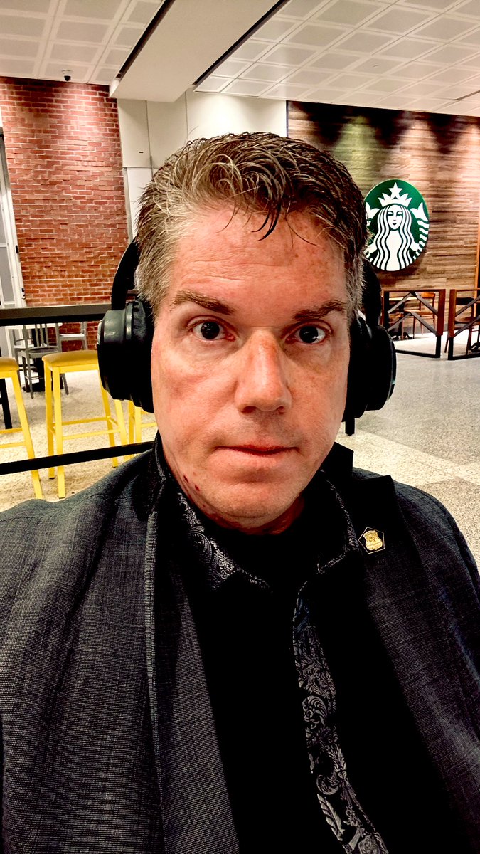 jaysonstreet's tweet image. Nope not headed to Vegas &amp;amp; #hackersummercamp yet. Doing a small side quest for @SecureYeti first! Will be back on Tuesday then pack on Wednesday then flying to Vegas on Thursday can’t wait to see my #HackerFam soon! 🥰#HackerAdventures 😊