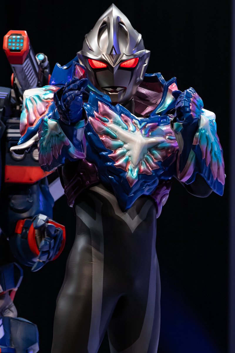 ULTRA_Z_PHOTO's tweet image. アークザラ千秋楽!!
アークとギルアーク両方のギャラクシーアーマー撮れてさいきょうでした🌈
#ウルトラマンアーク #ギルアーク
#NEWGENERATIONTHELIVE
#ウルトラマンアークTHELIVE