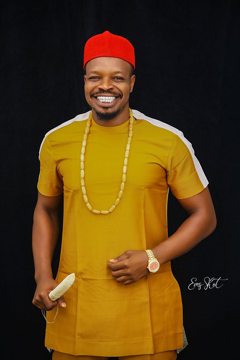 sun1set1's tweet image. Born in purpose. Raised in fire. Shining in grace.
🎂 It’s my birthday, and I walk into this year like royalty — unstoppable, unrepeatable, undeniable.
#HappyBirthdayToMe #PoeticSoul #BirthdayEnergy