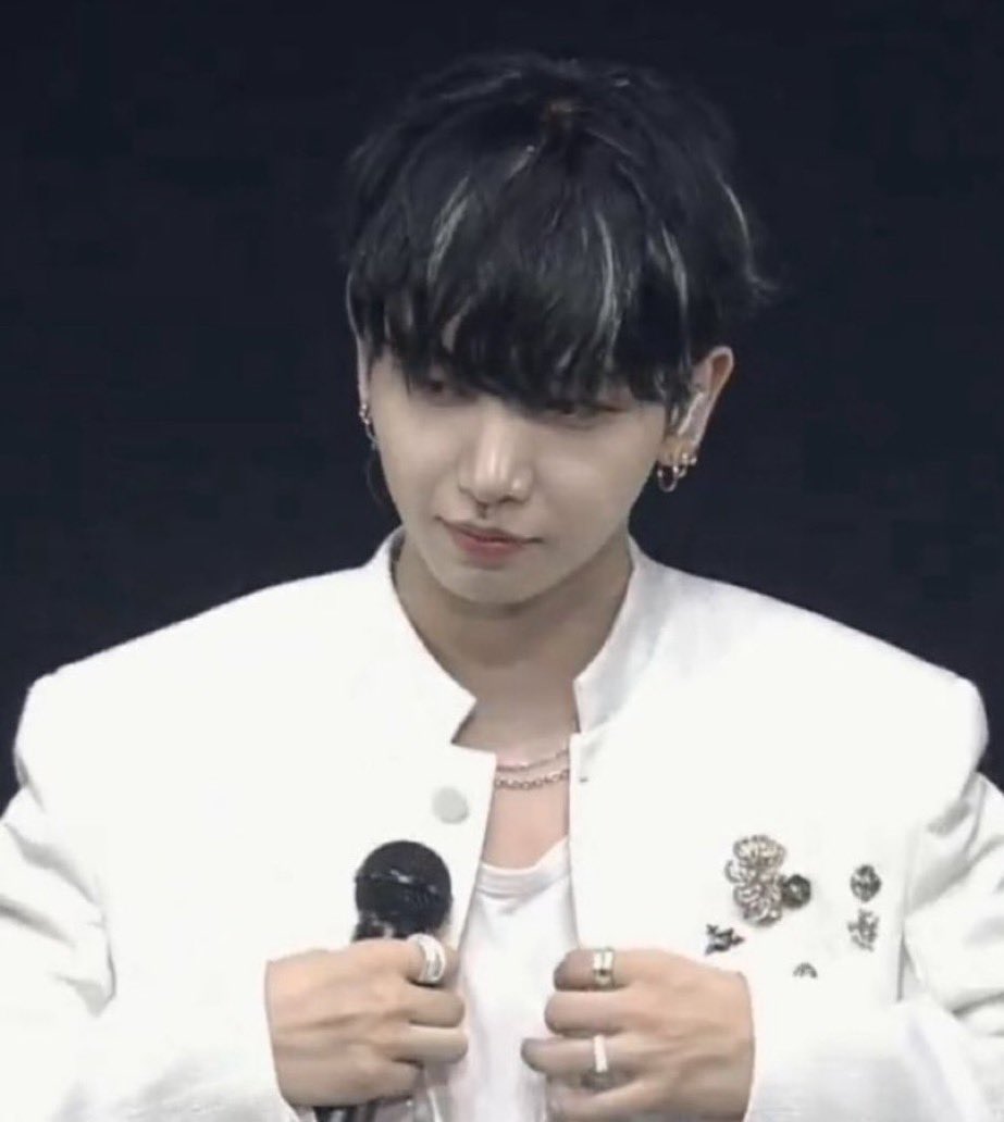 beomystk's tweet image. We All Just Gotta die