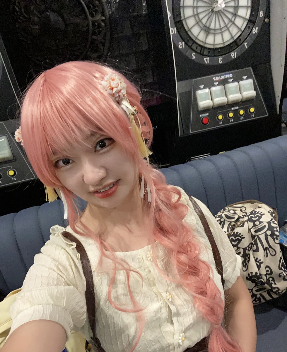 恋と深空onlyに来たました✨✨

シャイニングニキのニキにコスプレした