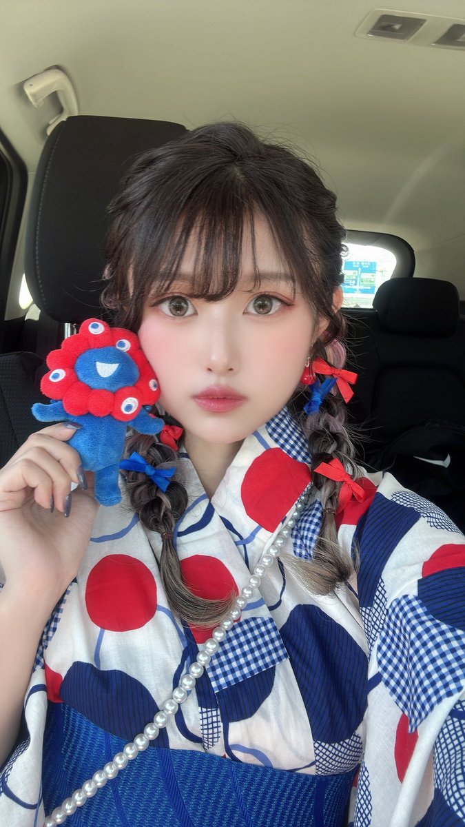 c_hloexx's tweet image. 万博が浴衣デーなのでミャクミャク浴衣コーデです💙❤️