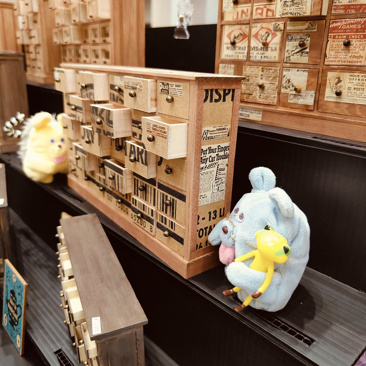 hungrykumako's tweet image. アイドール東京の思い出④
もういいーかーい?
まーだだよーー
もういいーかーい?
もーいいよーー
ysgood collectionさん
@ysgood_co
のかっこいい家具で写真を撮らせてもらいました😆✨
かくれんぼしてるーー😂✨
おハムペロが高速移動して見える😂
#アイドール東京