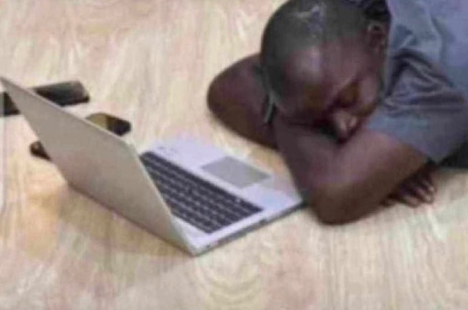 iamkingmd_'s tweet image. Am not a big boy 

Give me update abeg