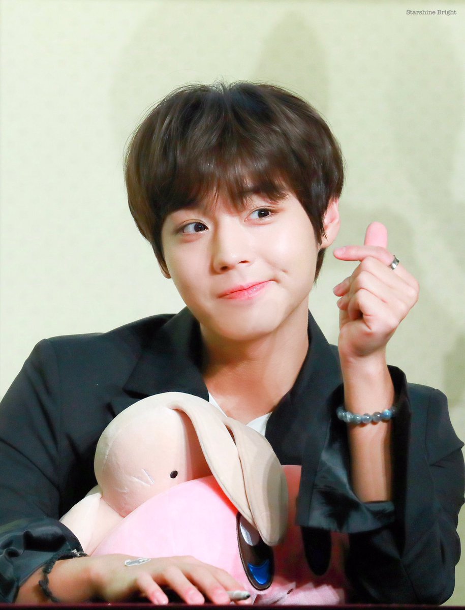 noirwink's tweet image. 박지훈 보조개 ෆ&amp;gt;__&amp;lt;ෆ