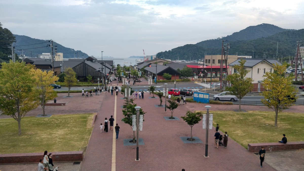getureigo's tweet image. 女川の花火打ち上げまであと1時間
今年はここから