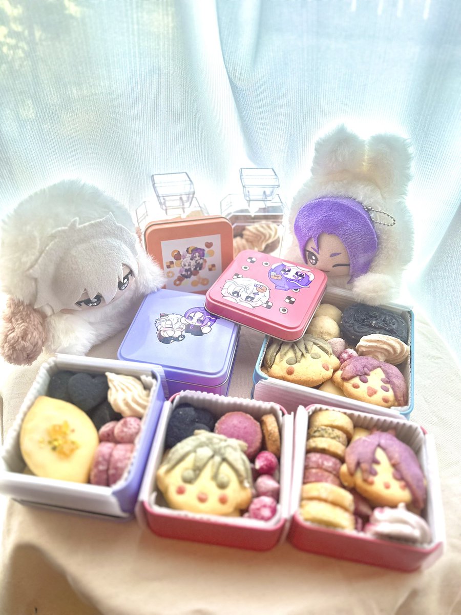 asaghantabeyo's tweet photo. ngroクッキー缶作り🍪
今週ずっと作ってました!
ngroイメージしたクッキー缶作り。
ngの🍋クッキーroのブルーベリーメレンゲ、宝石のジャムクッキーなどなど。
夏場作るの難しいを実感しつつ可愛く美味しくngro大好きを詰めこんだので見てもらえると嬉しいです🥰
缶のngro絵
関節痛さん(#ri_rt12 https://t.co/fzZgK9o4He