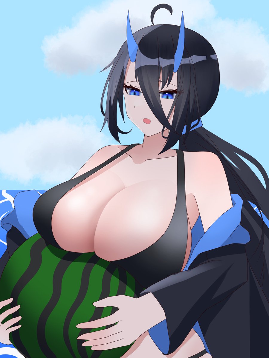 Cokurei469's tweet image. #スイカの日
去年のすいか×３です。