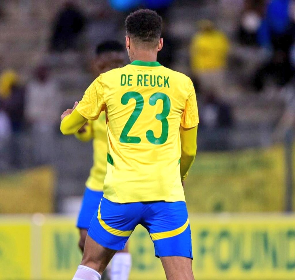 FELIX JASON (@iamfelixtz) on Twitter photo ๐จ๐ฃ ๐๐๐๐
๐๐๐ ๐
โก๏ธ Beki wa kati Rushine De Reuck (29) ๐ฟ๐ฆ tayari yupo Tanzania ๐น๐ฟ kwaajili ya kuanza majukumu yake ya kuitumikia Simba Sc.
โ
De Reuck atafanya training na wachezaji wenzake kwa siku mbili kabla ya safari ya kuelekea Egypt ๐ช๐ฌ kwaajili ya Pre Season. ๐จ๐ฃ ๐๐๐๐
๐๐๐ ๐
โก๏ธ Beki wa kati Rushine De Reuck (29) ๐ฟ๐ฆ tayari yupo Tanzania ๐น๐ฟ kwaajili ya kuanza majukumu yake ya kuitumikia Simba Sc.
โ
De Reuck atafanya training na wachezaji wenzake kwa siku mbili kabla ya safari ya kuelekea Egypt ๐ช๐ฌ kwaajili ya Pre Season.