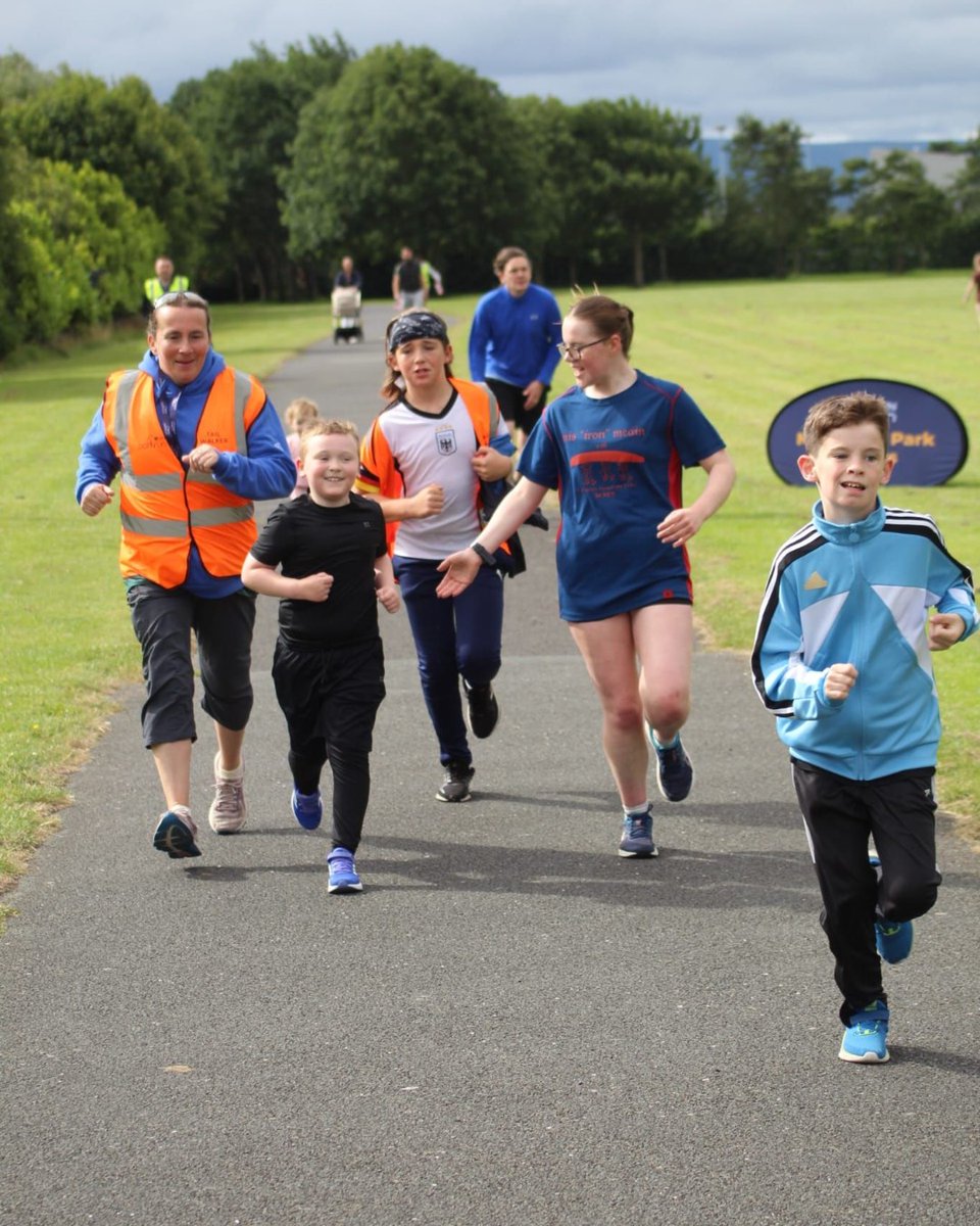High fives to our junior heroes! How was your Sunday morning parkrun? 🙌

#loveparkrun