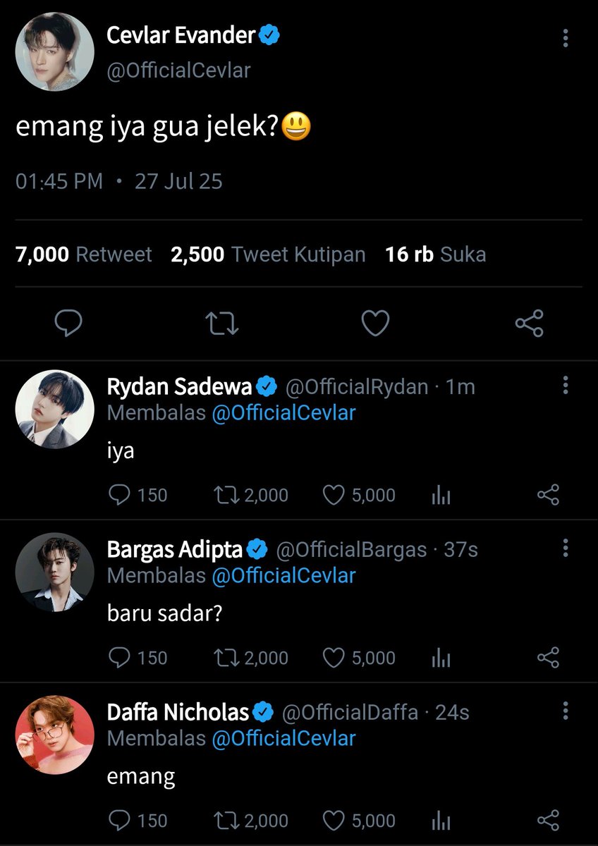 titikfiksi's tweet photo. #cepgit ; jelek?
— jeno nct fewtweets au https://t.co/mpfFfxaKqJ