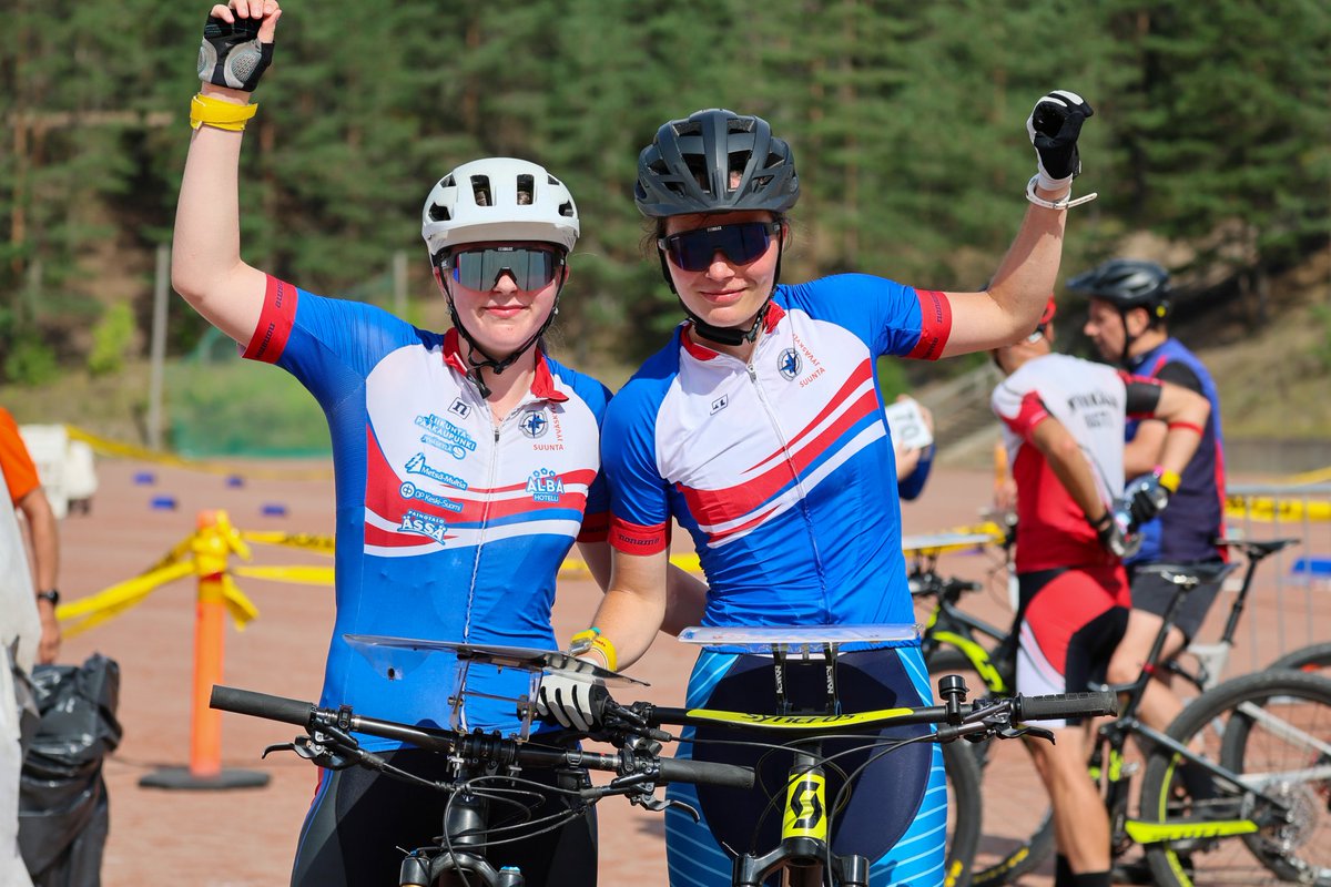 SuunnistusSSL's tweet image. Lahden Suunnistajat-37 ja Suunta Jyväskylä pyöräsuunnistuksen SM-viestin mestarit! Tulokset: navisport.com/events/4ad90d8…

#mtbo #suunnistus #pyorasuunnistus