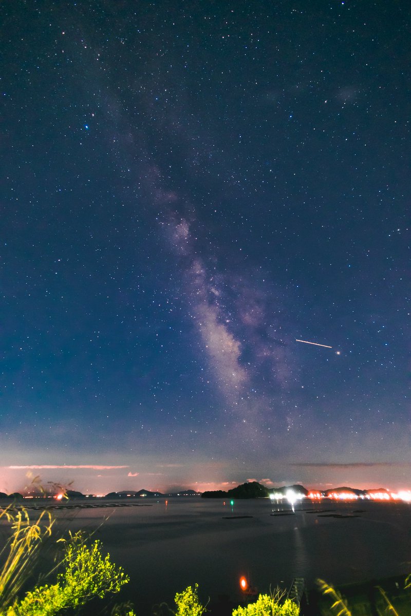 １枚撮り
敢えて飛行機を写す（ウソ）

寄島の内海展望台から