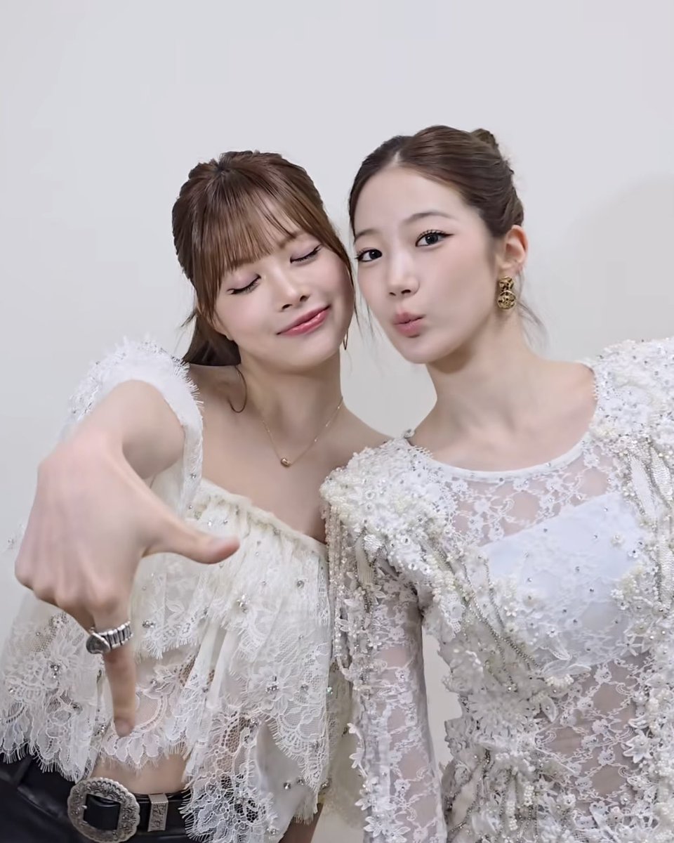 目前的大勢CP就是這樣營業的
請其他CP學學 拜託🙏🏻