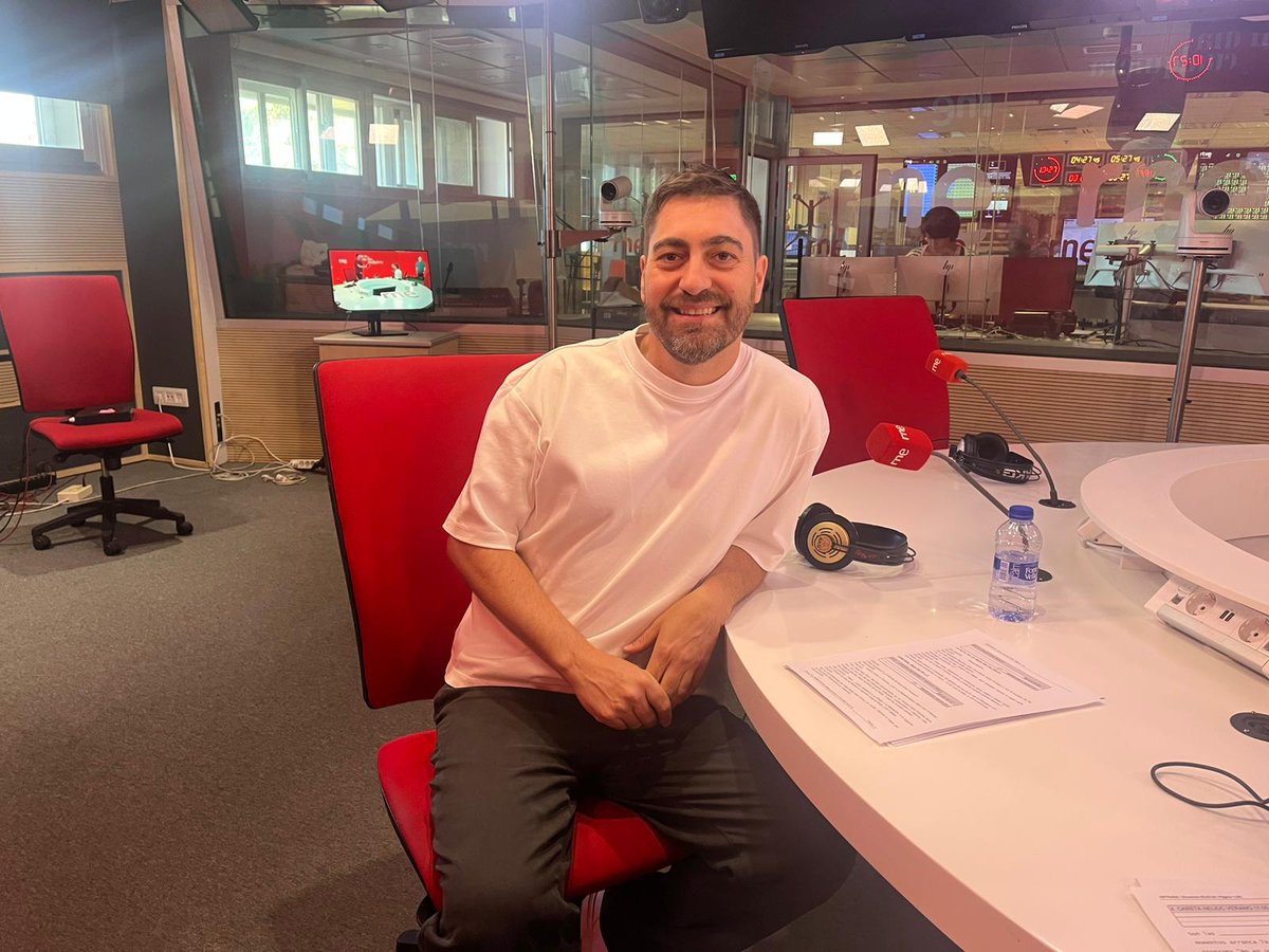 NEUDC_RNE's tweet image. 🧳¡Cómo nos gusta viajar en este programa!
Cada semana el periodista especializado en viajes
@oscarcheca nos hará viajar por destinos nacionales e internacionales
La parada de esta semana: La ruta de la seda en Valencia
Escúchalo aquí👉RTVE.es/a/16678350/
