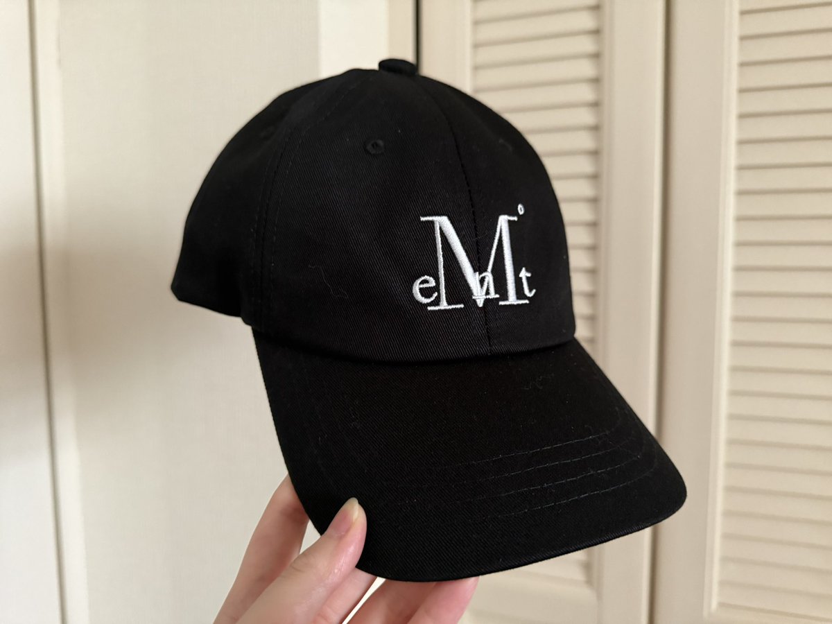 推しがかぶってたMUCENTのキャップ🧢🫶🏻
サイズ感も形もめちゃくちゃ好き🐈
次は色違いが欲しいな^_−☆

#amood #アムード #pr #mucent