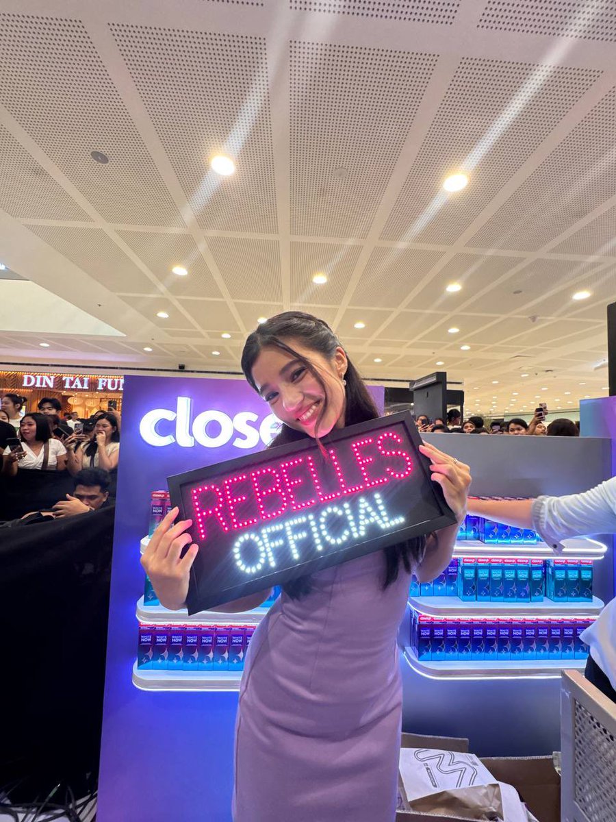 ReBELLEsOFC's tweet image. To the ever-radiant @bellemariano02 thank you for holding our light and becoming it. What a moment.
We love you, Belle!
BELLErightest SMILE
#CloseupxBelle #BelleMariano
