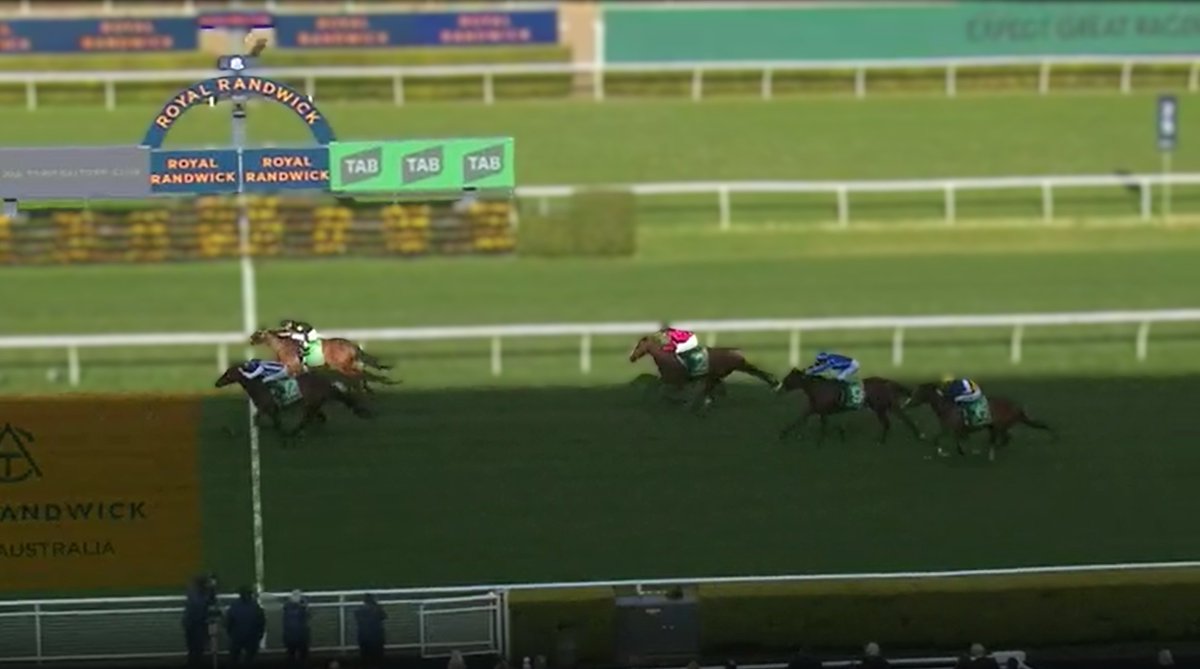 Hasty Honey 🐝 – MONSTER run!
⚡️ 17.6L+ b'mark to the 600m
🏋️ Gave the winner 3.5kg &amp; Hasty rode the tempo🔥
⏱️ Fastest To600m of meeting &amp; only Syd Cup tempo faster this cal yr
💥 6th best time of the day (9.4L+ b'mark)
✅ when 2nd feels like 1st 🖤
She’s airborne.
#PuntingForm