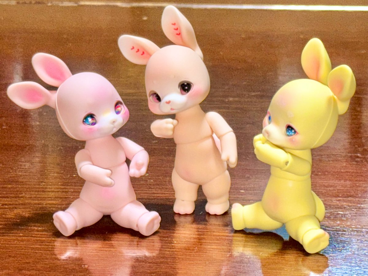 all_i_all_n0's tweet image. マオ「で。オーナーは私達に何をやらそうとしてるんです?」
サナ「アイドルだってー」
マオ「アイドル?」
ユエ「残念なアニオタだから、アニメに感化されちゃってるの」
マオ「あら。可哀想なオーナーさんなんですね」
内緒話やめて😅残念なオーナーで、すまぬ😂
#kumukukuoli #kumukuku