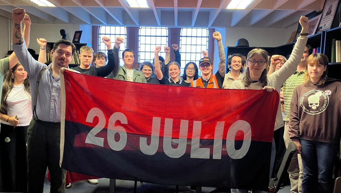 Unity Books (@unitybookshop) on Twitter photo The strength of the Cuban revolution continues to inspire us with hope for a better world. We met yesterday to share stories and raise funds for supplies that will put a small crack in the US' imperialist blockade. Support <a href="/CubaSolidarity/">Cuba Solidarity Campaign</a> and long live Cuba! ๐จ๐บ๐ฉโ๏ธ The strength of the Cuban revolution continues to inspire us with hope for a better world. We met yesterday to share stories and raise funds for supplies that will put a small crack in the US' imperialist blockade. Support <a href="/CubaSolidarity/">Cuba Solidarity Campaign</a> and long live Cuba! ๐จ๐บ๐ฉโ๏ธ